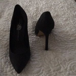 Rock and republic Arabella pumps